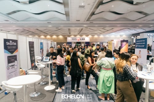 Echelon Philippines expo floor crowd around startup and partner booths